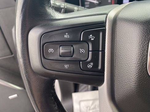 Used 2021 GMC Yukon Denali w/ Denali Ultimate Package RWD image 16