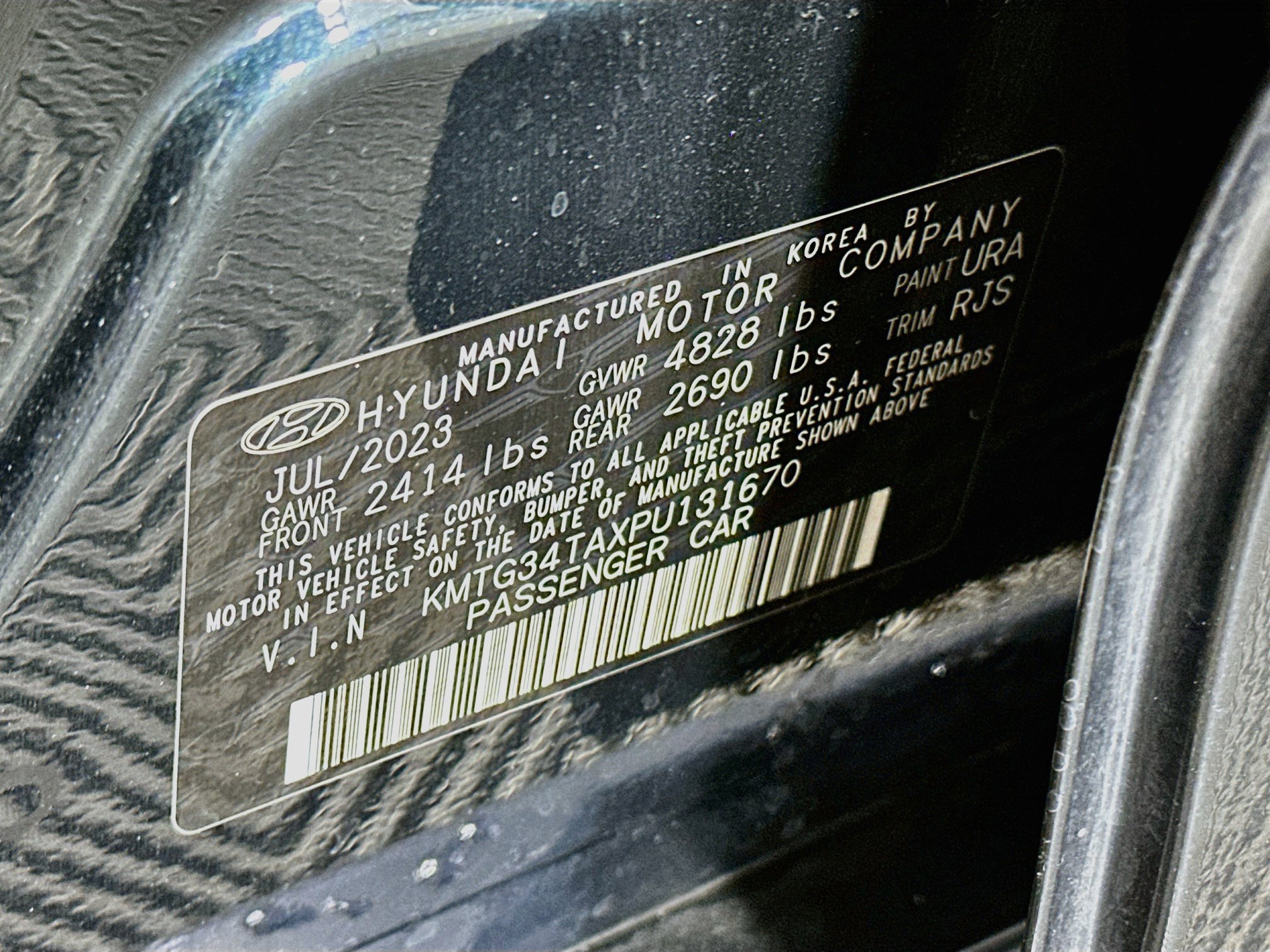 Used 2023 Genesis G70 2.0T AWD/4WD image 12