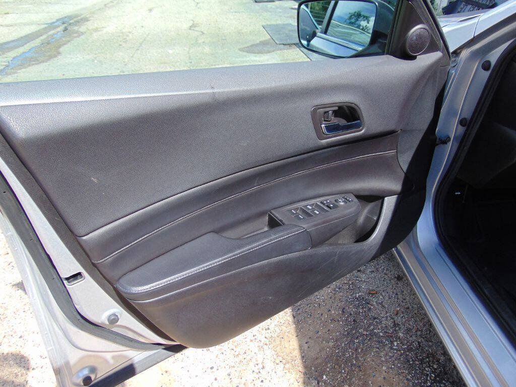 Used 2014 Acura ILX FWD image 17