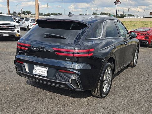 Used 2025 Genesis GV70 2.5T image 7