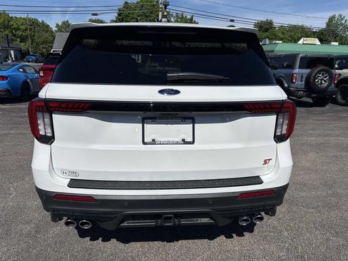 New 2026 Ford Explorer ST w/ Sun And Sound Package AWD/4WD image 3