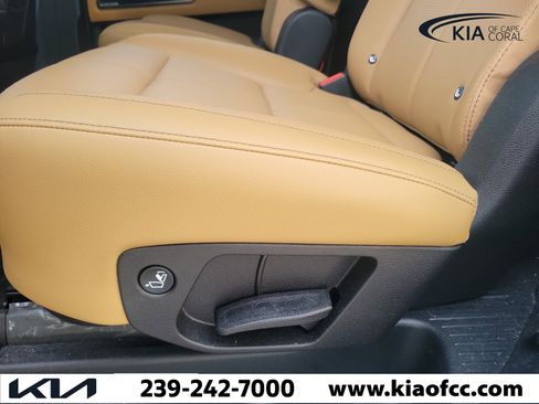 Used 2022 Kia Telluride SX FWD image 14