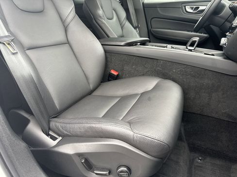 Used 2023 Volvo XC60 B5 Plus w/ Climate Package image 29