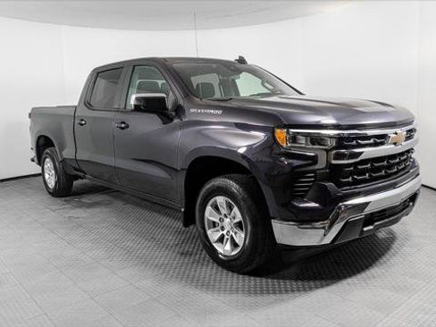 Used 2024 Chevrolet Silverado 1500 LT w/ Protection Package RWD image 11