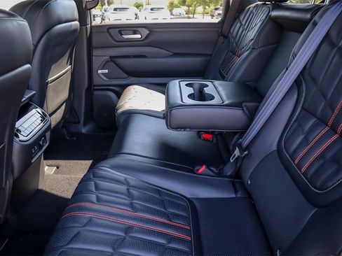 New 2025 Nissan Armada PRO-4X image 21