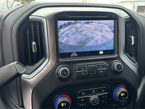 Used 2019 Chevrolet Silverado 1500 LT Trail Boss w/ Convenience Package image 14