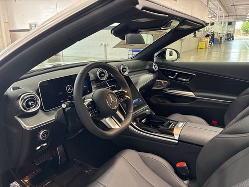 New 2026 Mercedes-Benz CLE 300 4MATIC Cabriolet image 10