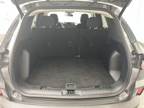 Used 2024 Ford Escape Active w/ Tech Pack #1 AWD/4WD image 3