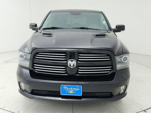 Used 2016 RAM 1500 Sport RWD image 2