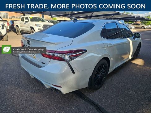 Used 2022 Toyota Camry XSE FWD image 7
