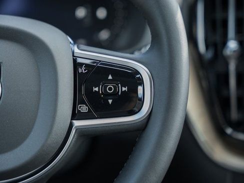 Used 2026 Volvo XC60 B5 Plus w/ Protection Package Premier image 23