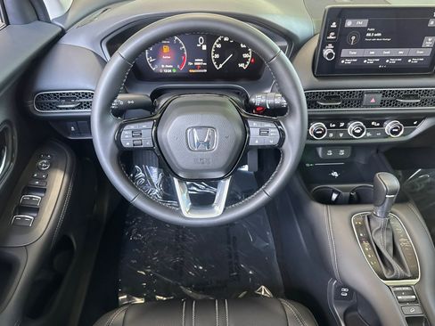 Used 2026 Honda HR-V EX-L image 28