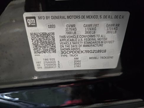 Used 2024 Chevrolet Silverado 1500 LT AWD/4WD image 35