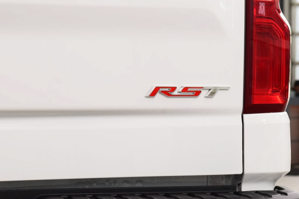 New 2026 Chevrolet Silverado 1500 RST w/ Z71 Off-Road Package AWD/4WD image 24