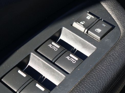 Used 2022 Honda Pilot EX-L image 12