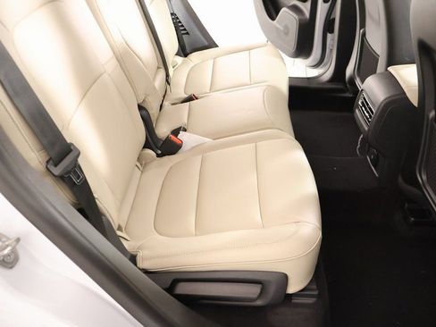 New 2026 Lincoln Corsair Premiere image 15