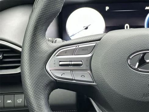 Used 2022 Hyundai Santa Fe Calligraphy image 9