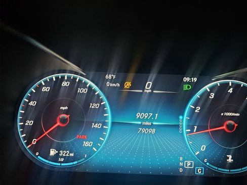 Used 2020 Mercedes-Benz GLC 300 GLC 300 Coupe image 12