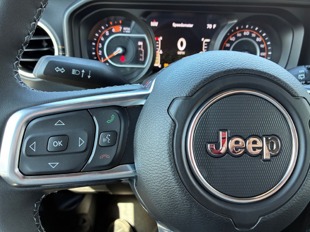 New 2027 Jeep Wrangler Unlimited Sahara AWD/4WD image 11
