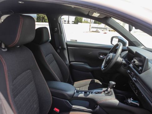 Certified 2024 Honda HR-V Sport image 17