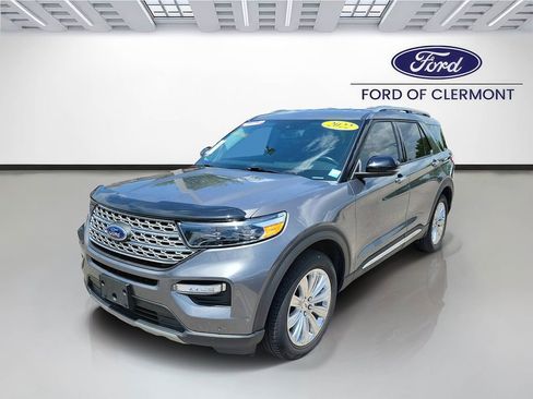 Used 2022 Ford Explorer Limited w/ Equipment Group 301A RWD image 2