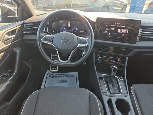 Used 2025 Volkswagen Jetta Sport FWD image 23