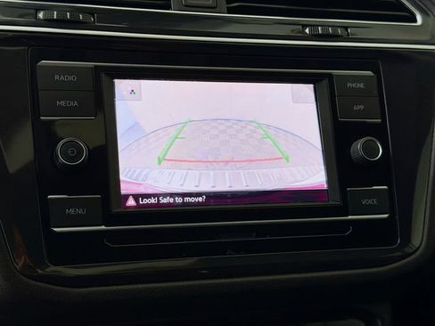 Used 2024 Volkswagen Tiguan S FWD image 15