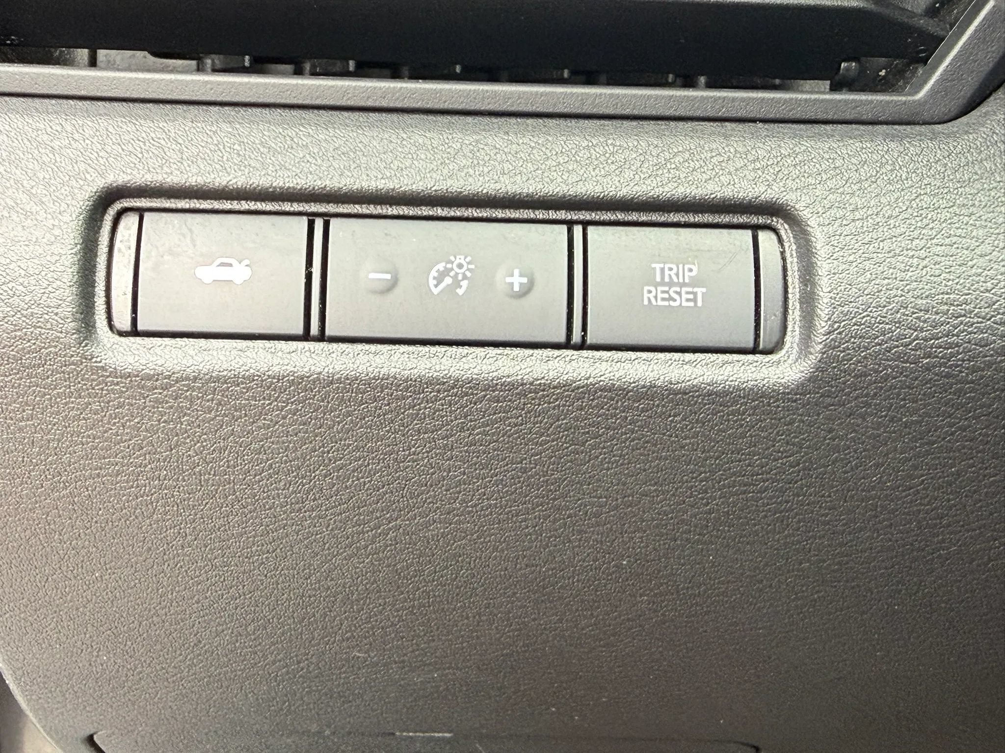 Used 2023 Nissan Altima 2.5 SR w/ SR Premium Package FWD image 27