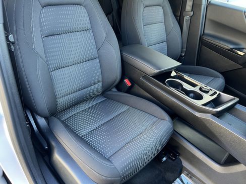 Used 2026 Chevrolet Equinox LT image 24