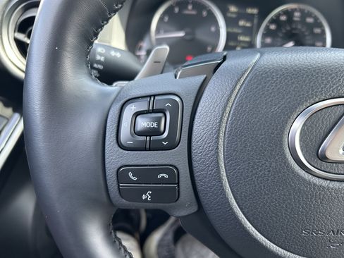 Used 2025 Lexus IS 350 F Sport w/ Navigation Package image 21