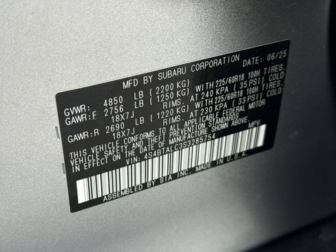 Used 2025 Subaru Outback Onyx Edition image 34