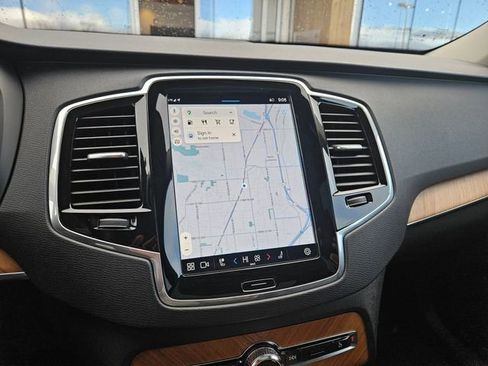 Used 2023 Volvo XC90 B6 Plus w/ Protection Package Premier image 22