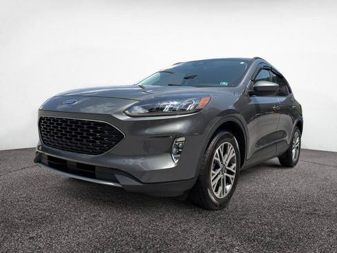 Used 2021 Ford Escape SEL w/ Technology Package AWD/4WD image 3