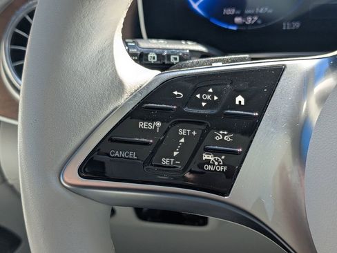 Used 2023 Mercedes-Benz EQE 350+ SUV image 13