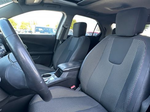 Used 2010 Chevrolet Equinox LT w/ Cargo Management Package FWD image 26