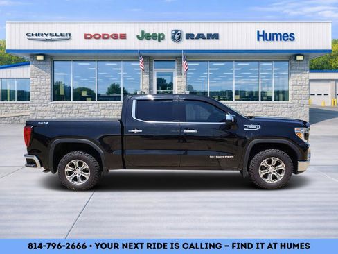 Used 2021 GMC Sierra 1500 SLT w/ SLT Convenience Package AWD/4WD image 2