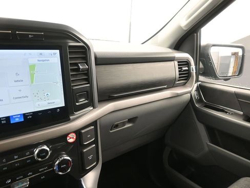 Used 2024 Ford F150 XLT w/ Mobile Office Package image 33