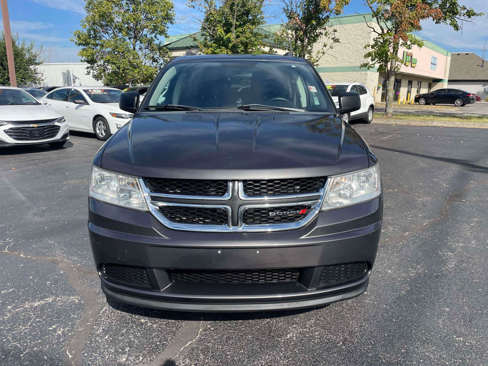 Used 2016 Dodge Journey SE w/ Flexible Seating Group FWD image 2