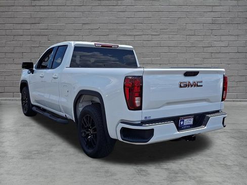 Used 2026 GMC Sierra 1500 Elevation w/ Elevation Select Package AWD/4WD image 9