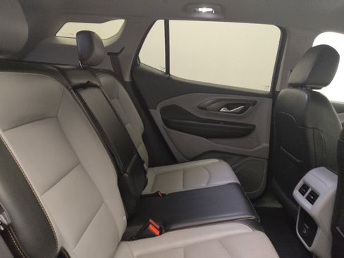 Used 2020 GMC Terrain SLT image 19