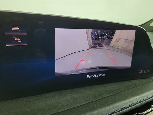 Certified 2024 Cadillac XT4 Sport image 27