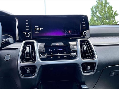 Used 2023 Kia Sorento SX FWD image 36