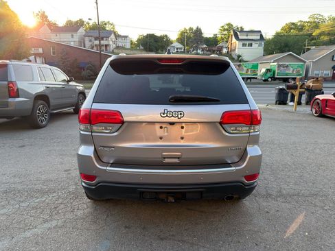 Used 2015 Jeep Grand Cherokee Limited w/ Trailer Tow Group IV AWD/4WD image 7
