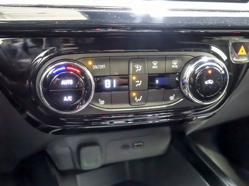 New 2026 Chevrolet Trax RS w/ Driver Confidence Package image 17