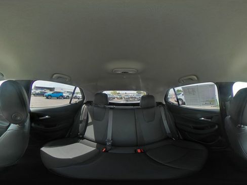 Used 2025 Buick Encore GX Preferred FWD image 41