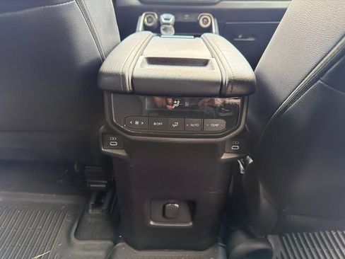 Used 2025 Toyota Grand Highlander FWD image 26