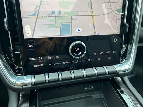 New 2026 GMC Yukon XL Elevation w/ Elevation Premium Package AWD/4WD image 26