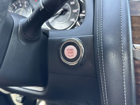 Used 2019 Nissan Armada SL w/ Premium Package image 30