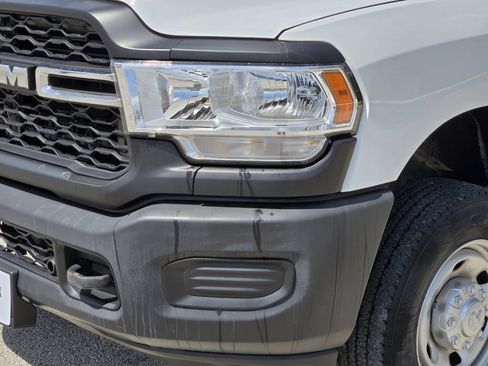 Used 2023 RAM 2500 Tradesman AWD/4WD image 9