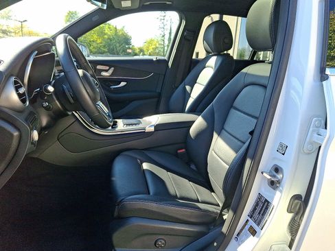 Certified 2022 Mercedes-Benz GLC 300 4MATIC image 9